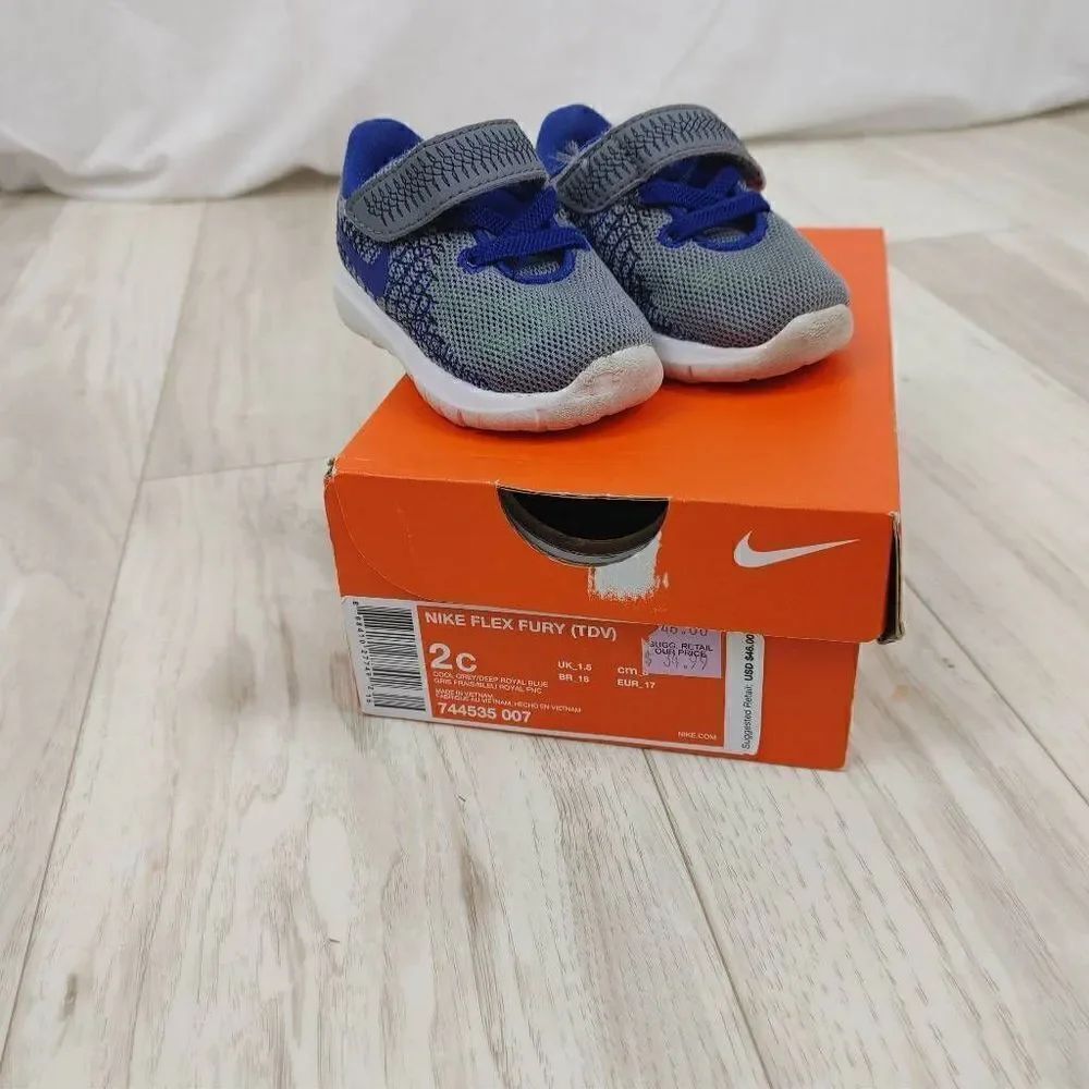 Nike Flex Fury (TDV) Baby Boy Size 2 Gray Blue Green 744535-007 Sneaker.